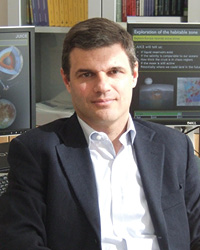Lorenzo Bruzzone, professore ordinario di Telecomunicazioni del DISI